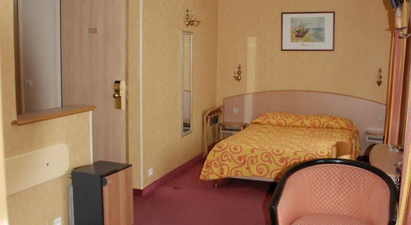 Hotel Transcontinental Parigi